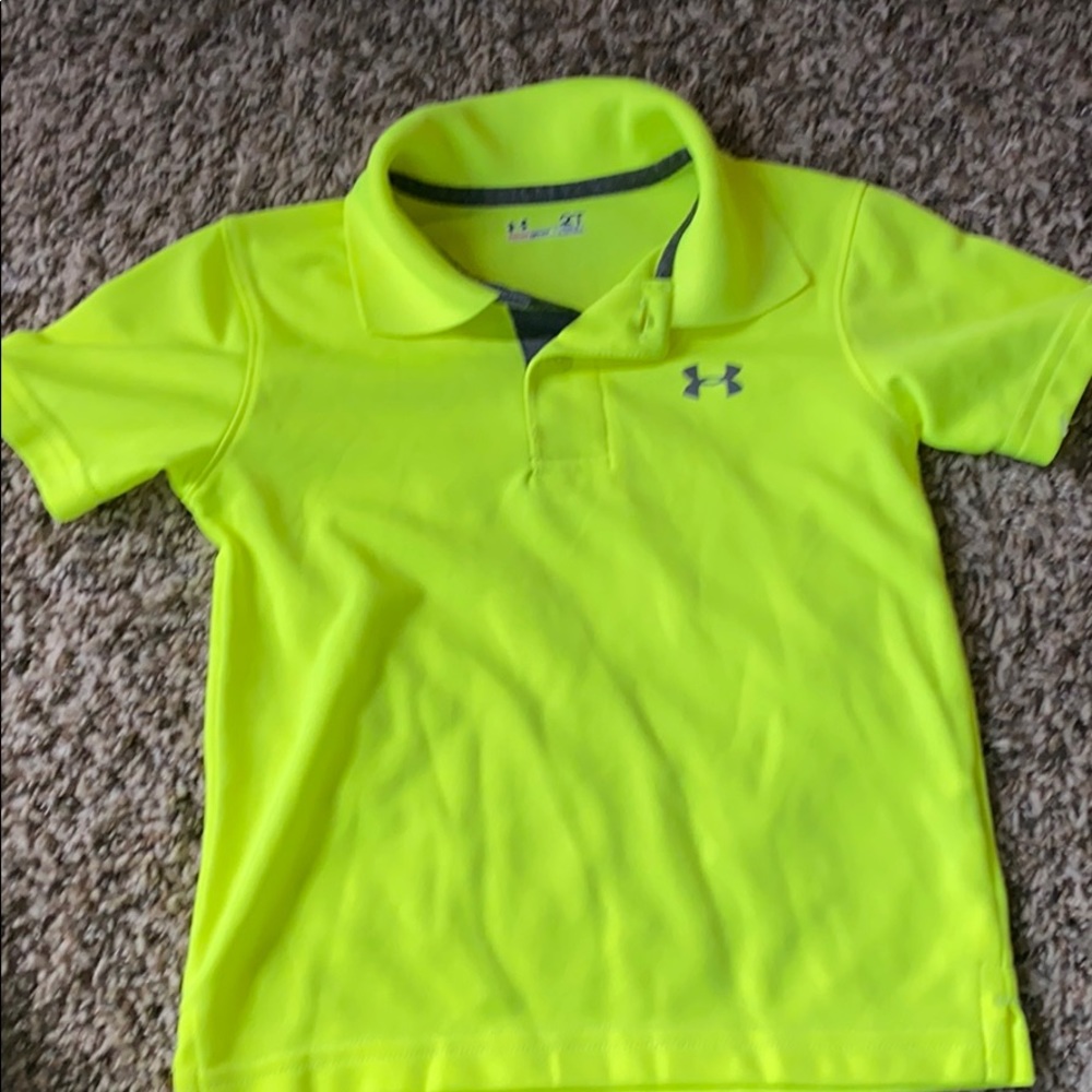 Cute NWOT Toddler Under Armour top 2T